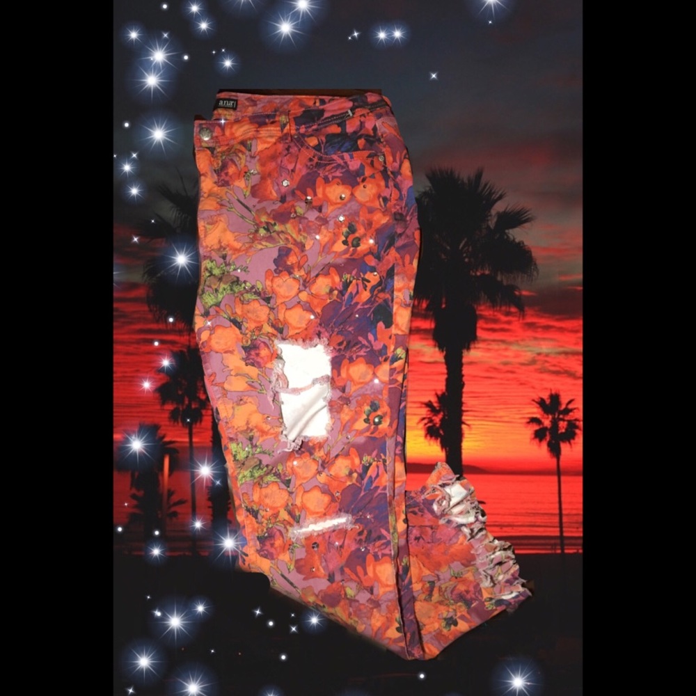 Sequin / Distressed + Fringe Size 24 Skinny Jeans